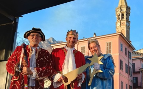 La grande sfilata conclude il Carnevalone con successo tra le vie di Lecco