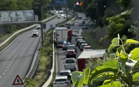 Potenziare il servizio ferroviario per migliorare la SS36