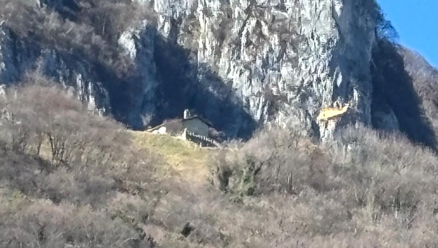 Salvataggio di due giovani sul Corno Rat a Valmadrera