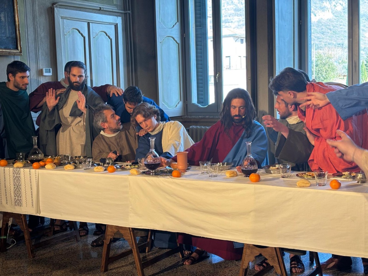 A Civate, l’Ultima Cena di Leonardo rivive grazie agli attori delle Sacre Rappresentazioni di Romagnano Sesia