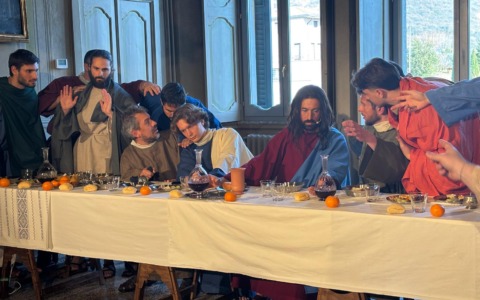 A Civate, l’Ultima Cena di Leonardo rivive grazie agli attori delle Sacre Rappresentazioni di Romagnano Sesia