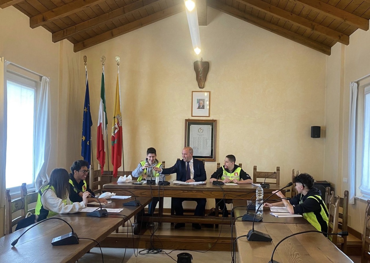 Ballabio, un progetto per i giovani: successo di «Ragazzi On The Road»