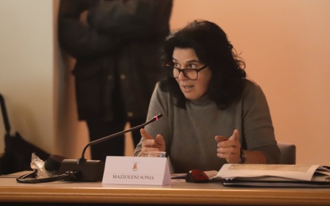 Calolzio, Bene Comune critica il nuovo T-Red: «Basta fare cassa sulla pelle dei cittadini»