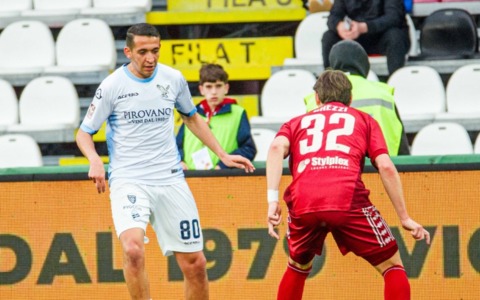 Cittadella in rimonta: Lecco sconfitto 2-1 tra polemiche