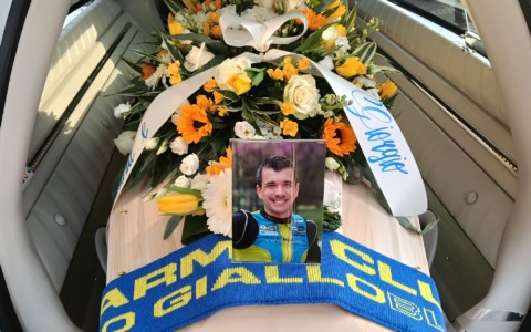 Commovente omaggio ad Antonio Brambilla, “I veri amici non muoiono mai”