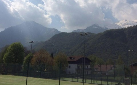 Cremeno: avviso per la gestione del centro sportivo di Maggio