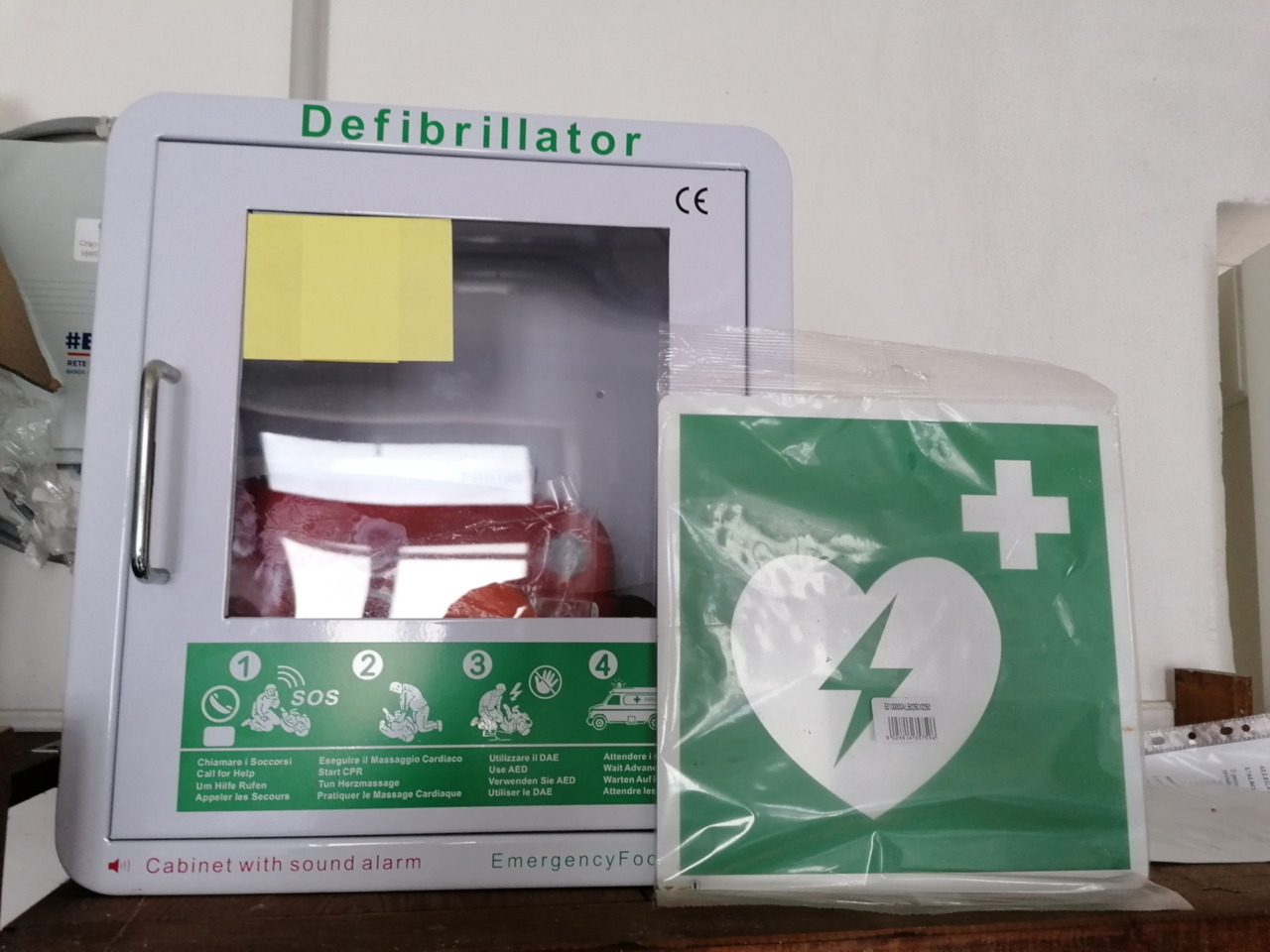 Donazione di un defibrillatore a Cassina Valsassina da parte dell’Avis
