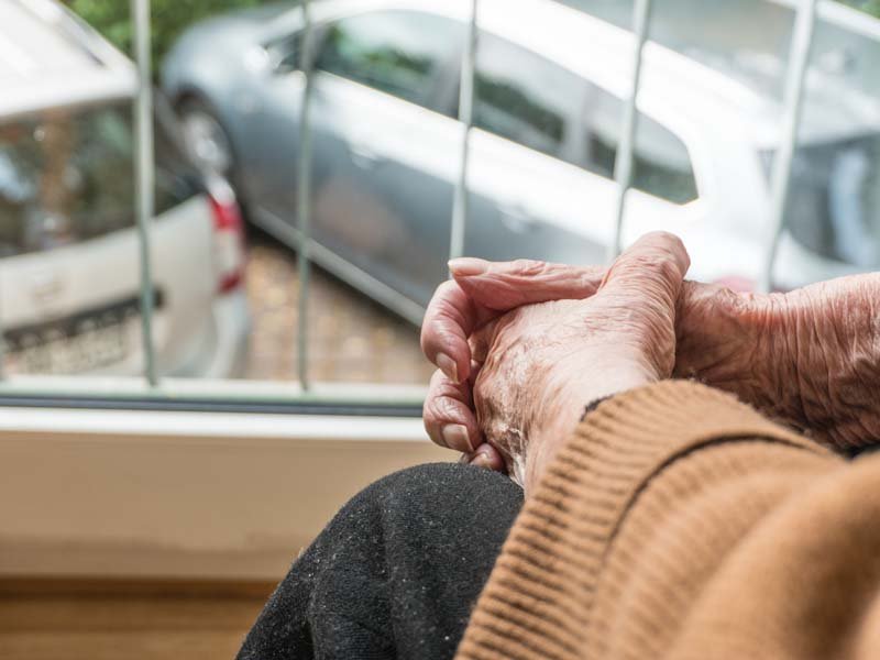 Fragomeli: “Situazione critica per le Rsa. Visiterò le strutture di Lecco”