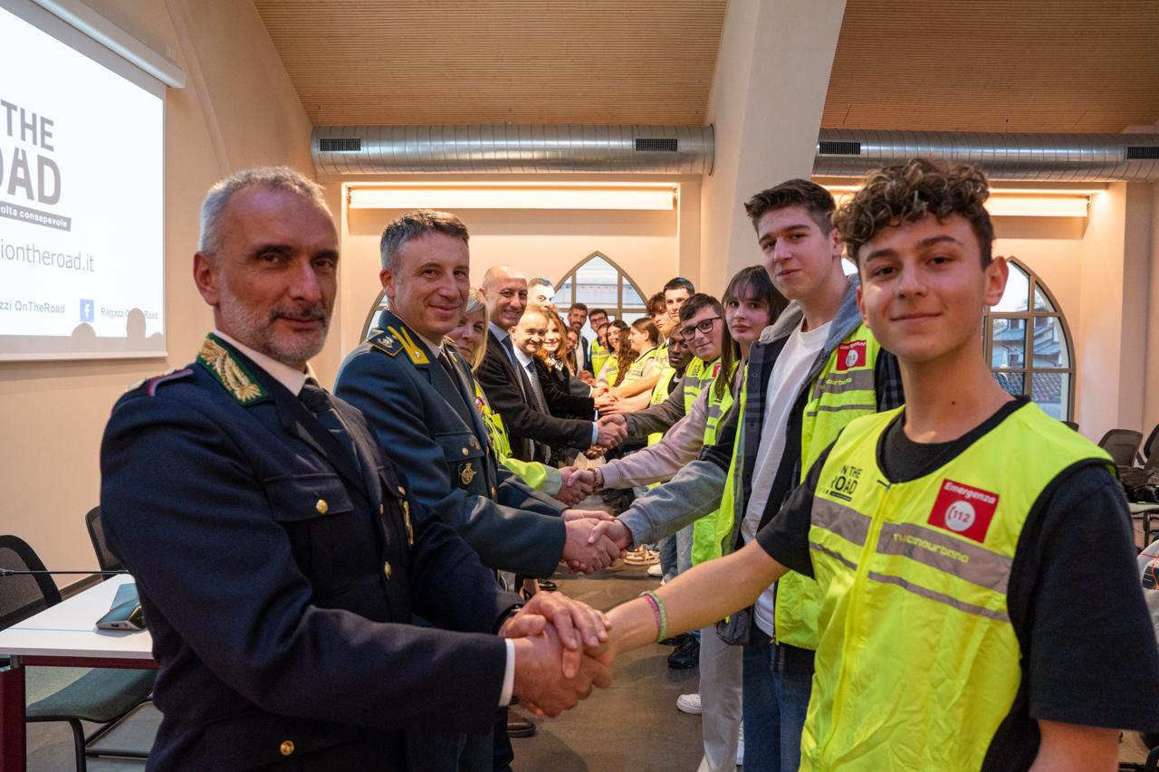 Giovani protagonisti: On the Road e la sicurezza a Lecco