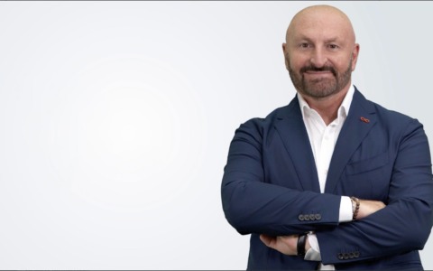 Il giornalista Bruno Carenini presenta la “Nuova Era” globale a Vercurago