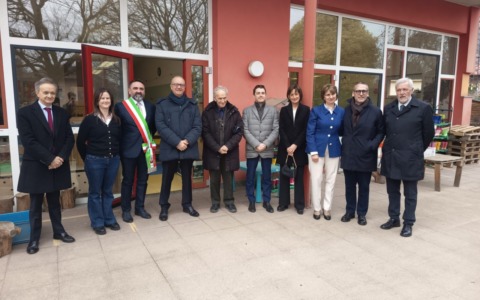 Il Ministro Valditara visita la nuova scuola di Olgiate