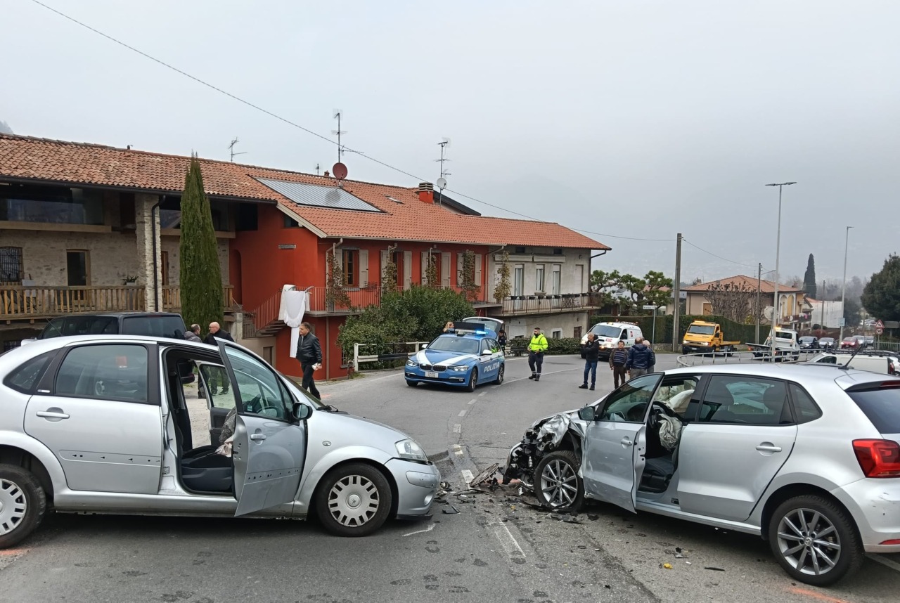 Incidente a Valgreghentino: donna di 80 anni in ospedale