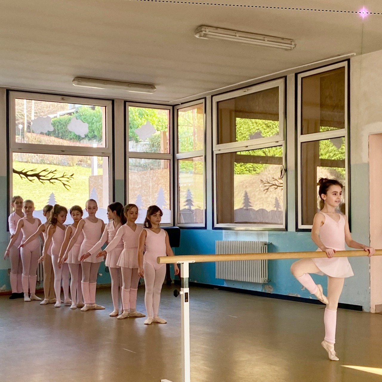 La danza di Introbio brilla a Corte Franca