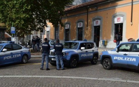 Lecco istituisce una zona a vigilanza rafforzata: controlli tra stazione e centro
