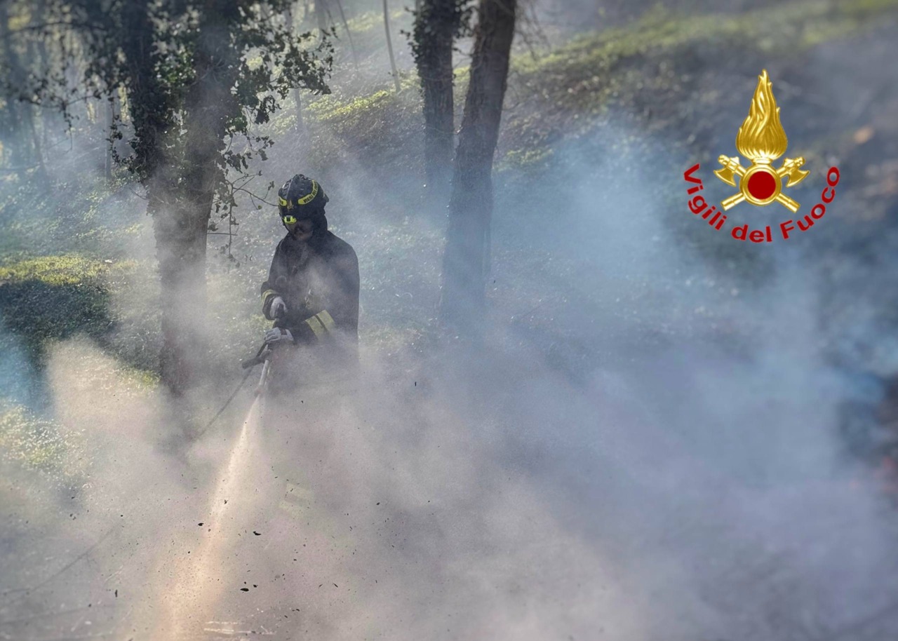 Nuova allerta arancione per vento forte e incendi in provincia di Lecco