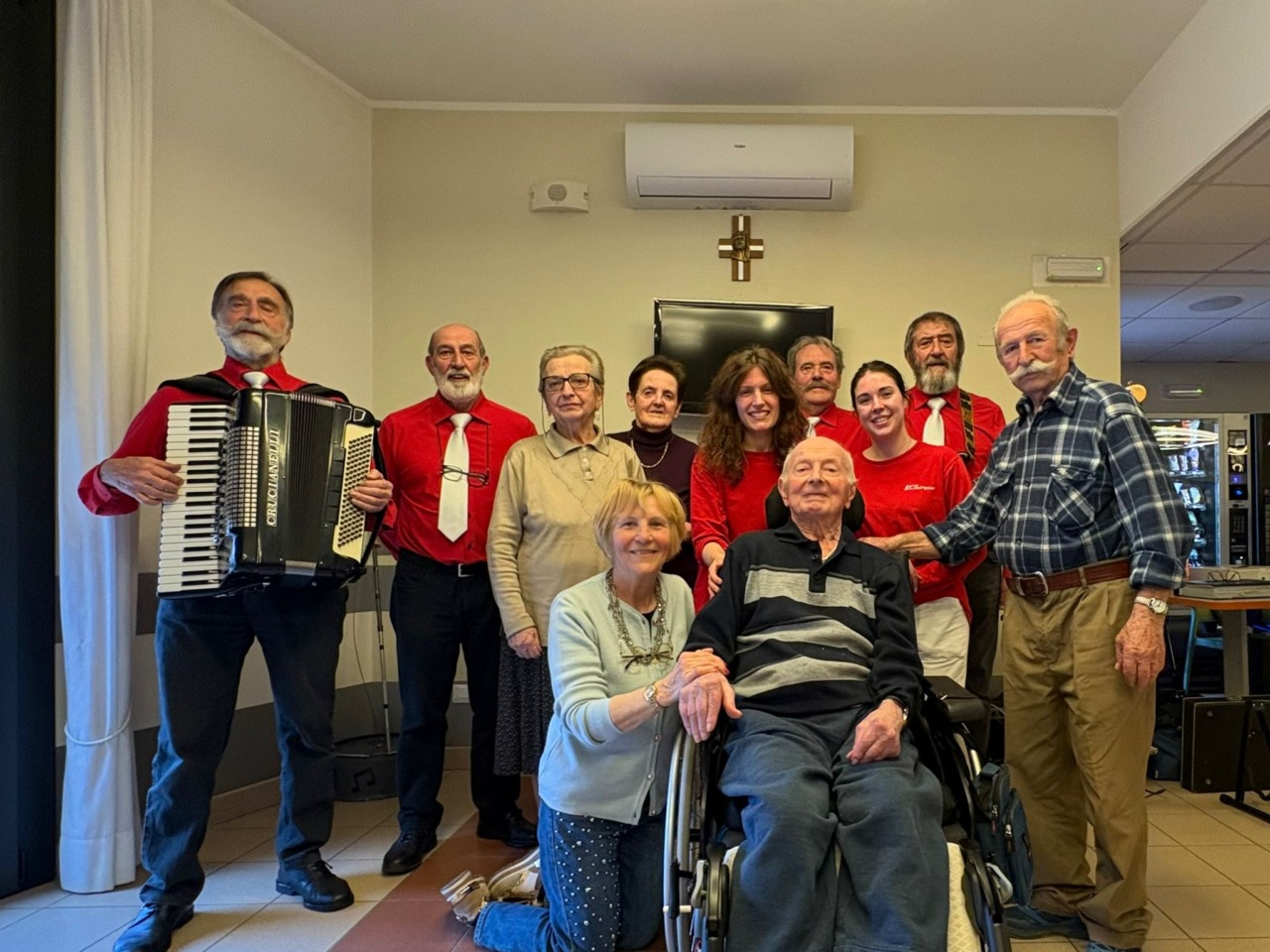 Olginate: Rinaldo Longhi festeggia 99 anni alla RSA Don Luigi Gilardi