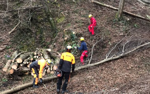 Pasturo: intervento di pulizia nella valle del Tufo e nel canale Marioni