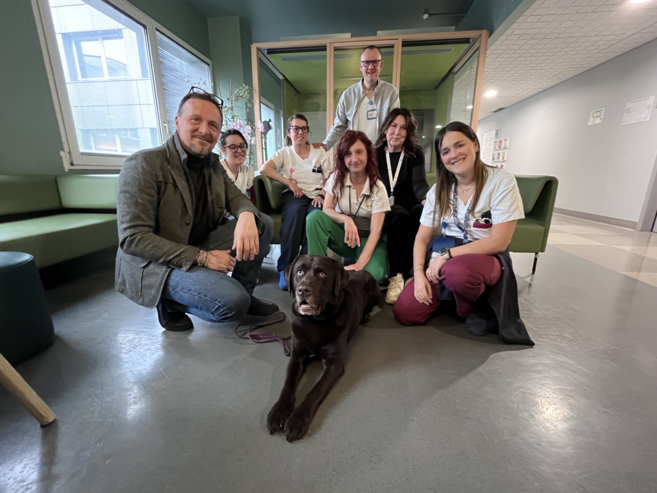 Pet Therapy all’Ospedale di Lecco: il cane Bruno in Hospice e Pediatria