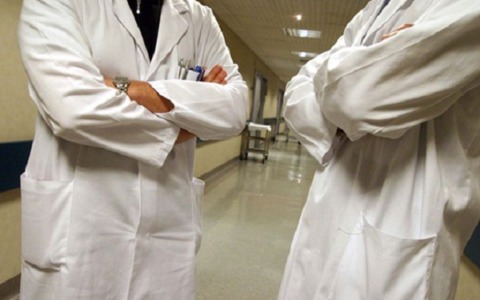 Provincia di Lecco: potenziamento dei medici nelle Case di Comunità e ripristino della Guardia Medica Turistica