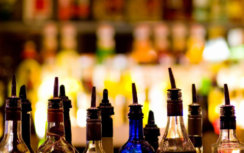 ASST Lecco: oltre 500 persone seguite per dipendenze da alcol nel 2025