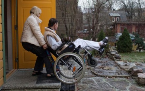 Cellula Coscioni esorta i candidati di Lecco: “Impegni concreti su diritti e accessibilità”