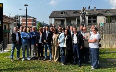 Forza Italia presenta la sua lista: focus su rinnovamento e comunità