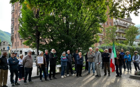 Il corteo dell’Anpi per il 28 aprile: memoria e storia a Lecco