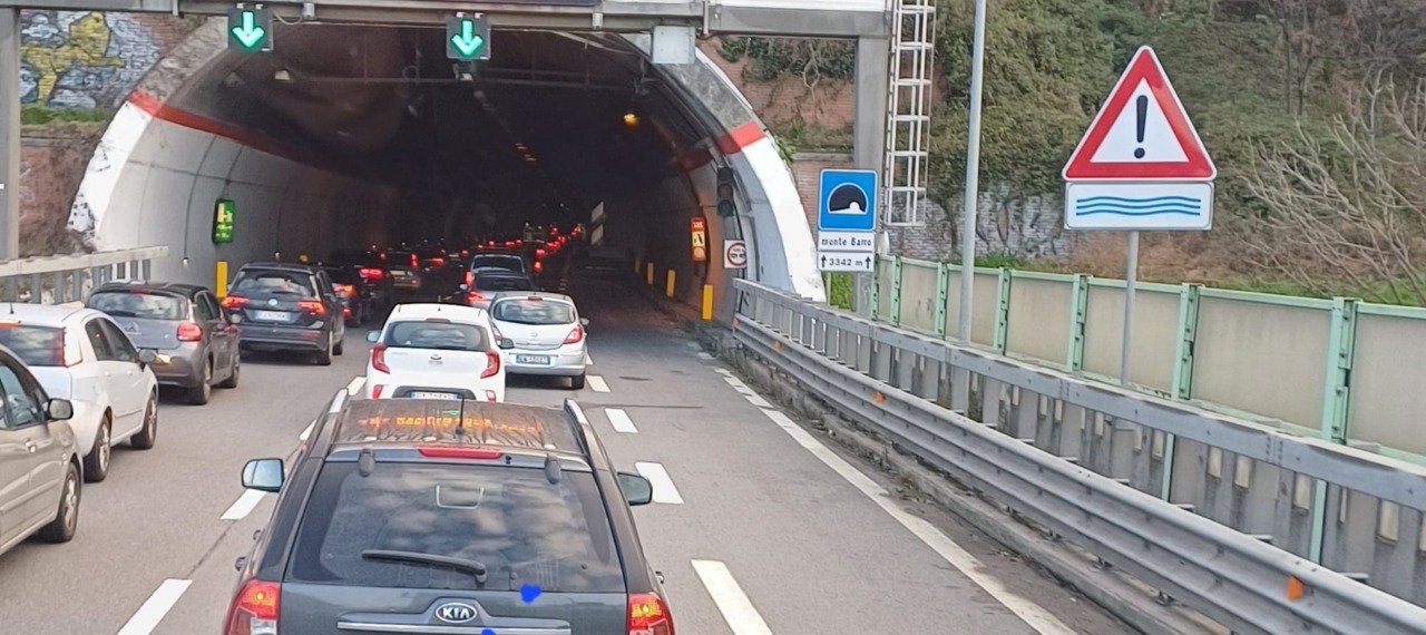 Incidenti e rallentamenti sulla SS36 nel Lecchese