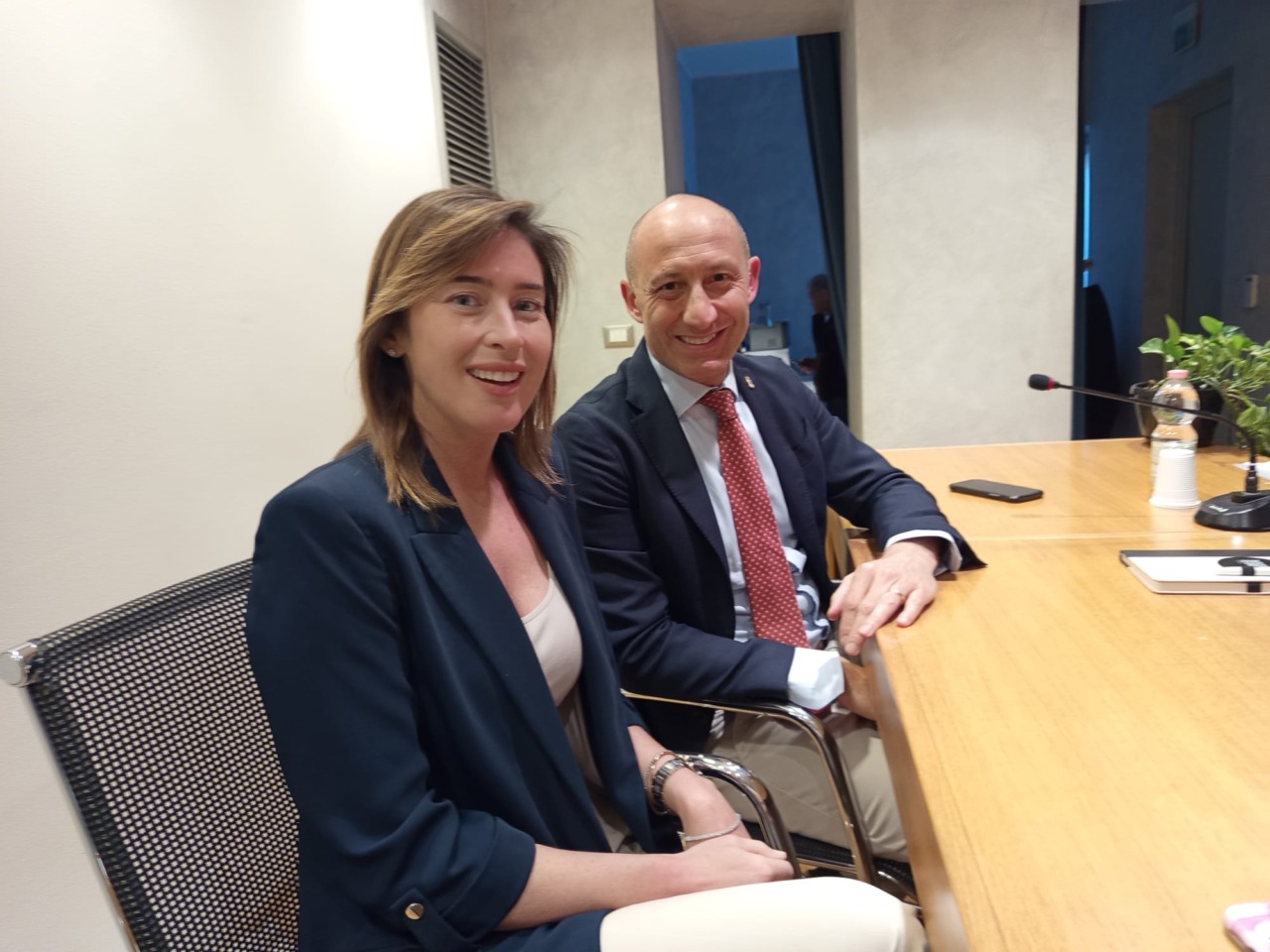 Incontro tra Boschi e Gattinoni sul futuro dei Comuni e il PNRR