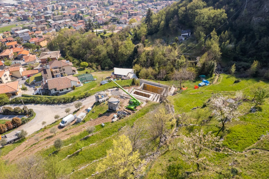 Inizio dei lavori per la dismissione del serbatoio ‘Belvedere Medio’ a Valmadrera