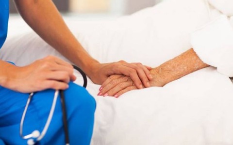 La Cellula Coscioni di Lecco in piazza per i diritti sul fine vita