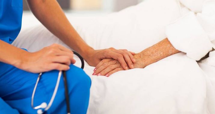 La Cellula Coscioni di Lecco in piazza per i diritti sul fine vita