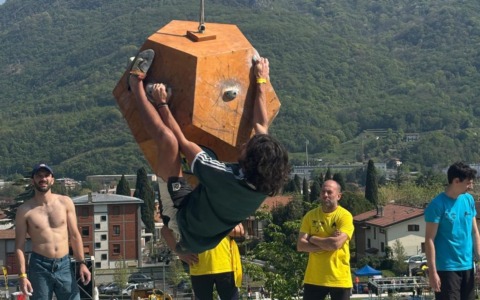 La decima edizione di “Valma Street Block” accoglie oltre 470 climbers a Valmadrera