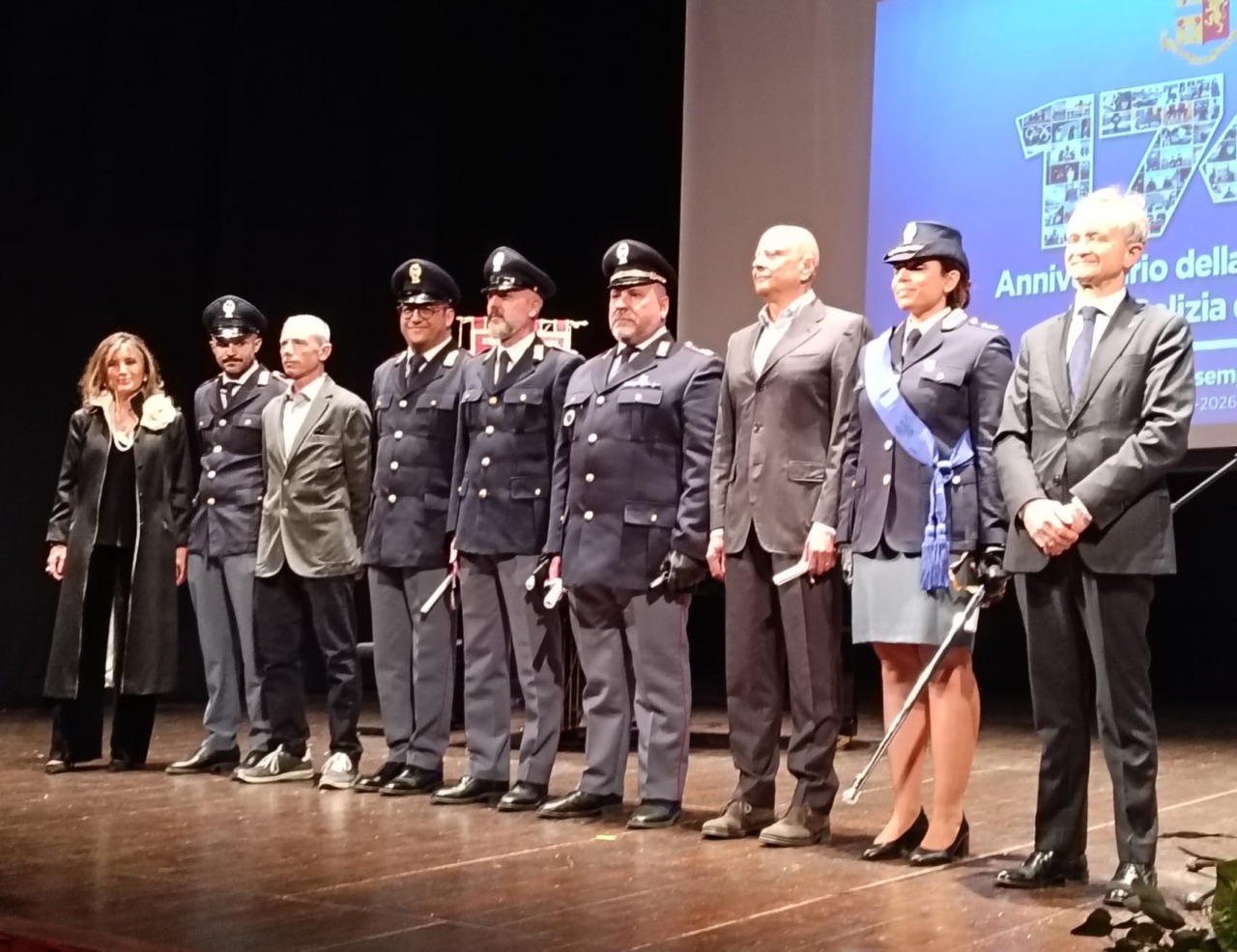 Lecco celebra gli agenti della Polizia: eroi quotidiani