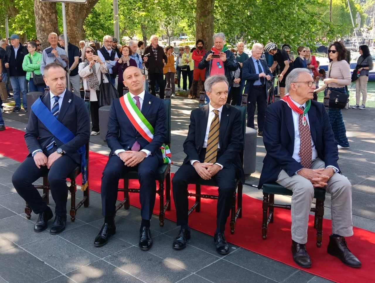 Lecco onora il 25 aprile: “La libertà risiede nelle nostre scelte quotidiane”