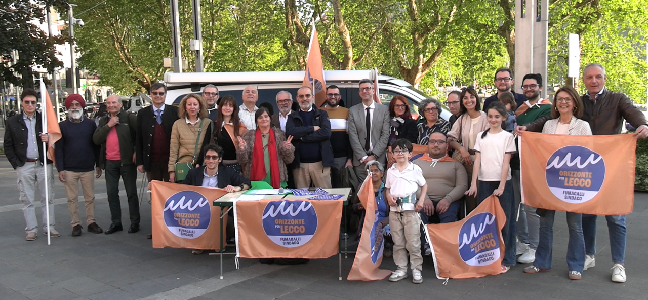 Mauro Fumagalli presenta la sua squadra a piazza Cermenati: “Visione e competenza per Lecco”