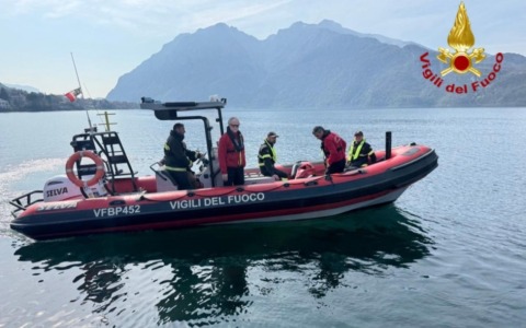 Successo per i Vigili del Fuoco nel conseguimento della patente nautica di seconda categoria