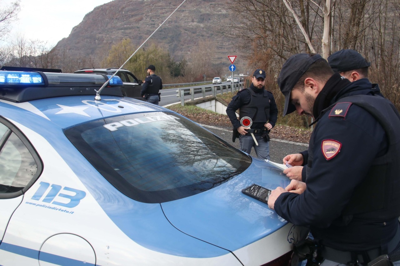 Un 19enne lecchese coinvolto in risse e reati