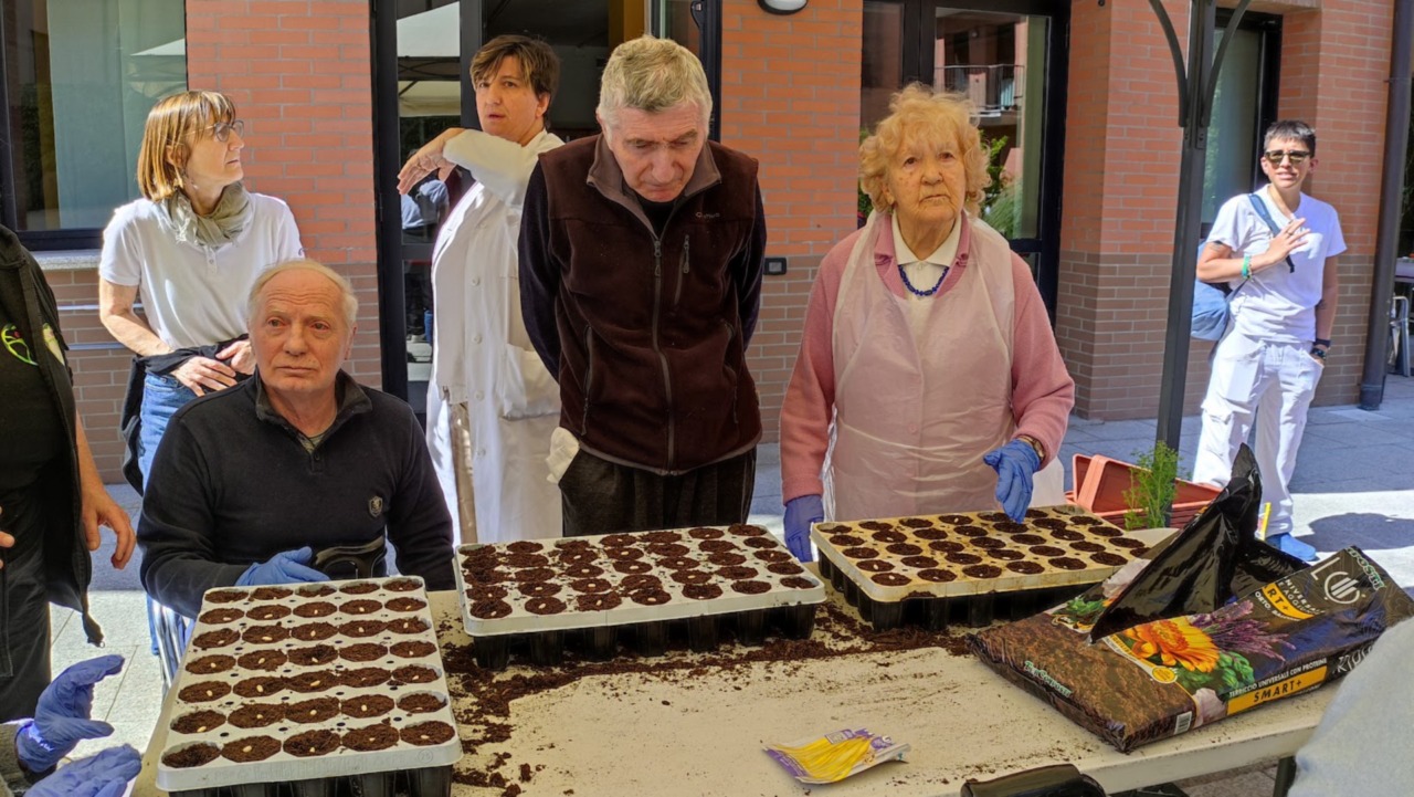Anteas Lecco lancia il progetto di ortoterapia nelle Rsa