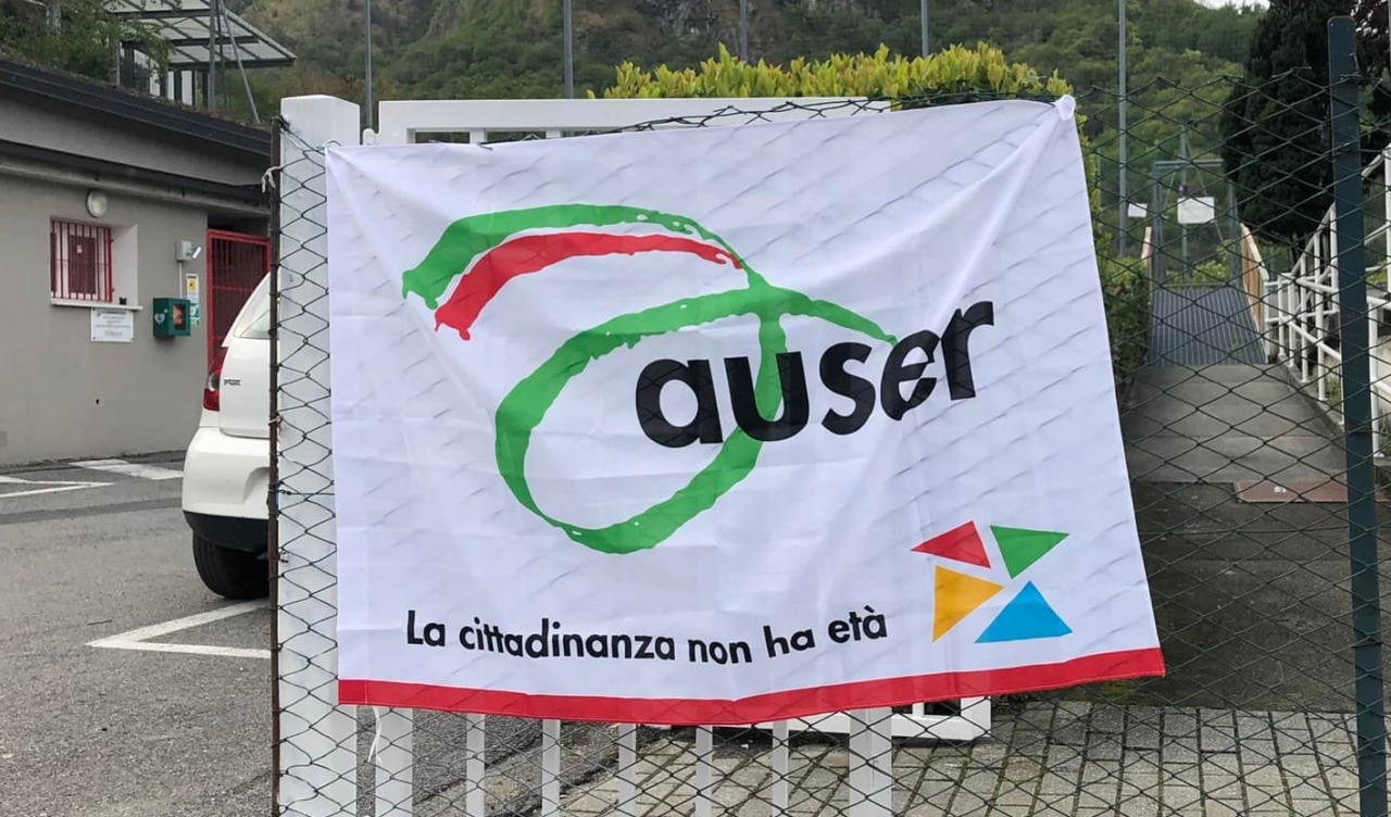 Auser Lecco lancia un appello: i costi del carburante minacciano i servizi per gli anziani