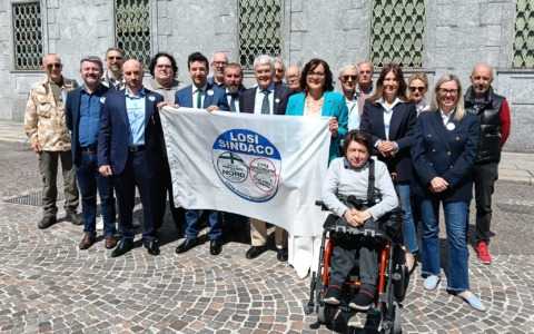Francesca Losi propone il ritorno degli 80 parcheggi sul lungolago