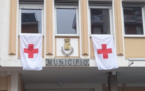Galbiate celebra la Croce Rossa: un simbolo di unità e umanità