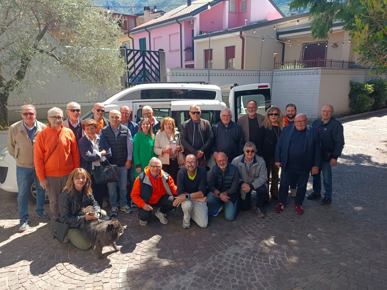 Inaugurata a Lecco una nuova auto per Auser Filo d’Argento