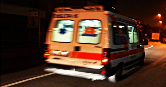 Interventi sanitari per intossicazione alcolica: quattro giovani coinvolti