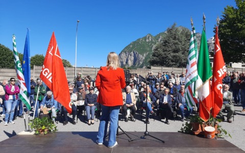 Intitolato a Pino Galbani il piazzale sindacale di Lecco