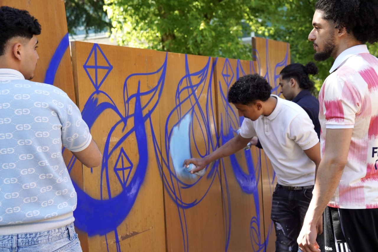 La mostra di Mosa One: arte, identità e migrazione ad alCUBO³