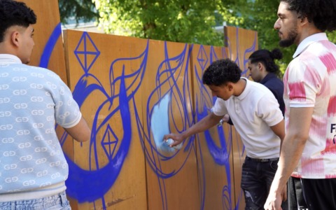 La mostra di Mosa One: arte, identità e migrazione ad alCUBO³