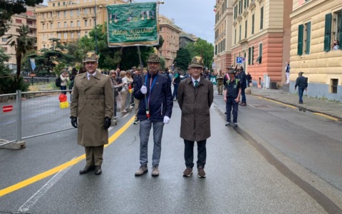 La Sezione Ana di Colico partecipa all’Adunata Nazionale di Genova