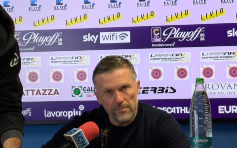 Lecco-Catania, le parole di mister Valente: “Conto sulla spinta dei tifosi”