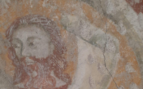 Lecco: riemergono affreschi trecenteschi nella chiesa di Sant’Egidio durante il restauro